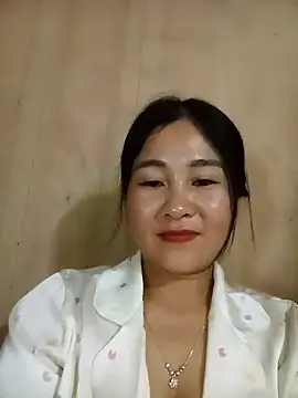 Snapshot of Dunk-namic chatting on 05/21/26, 02:13 Dunk-namic online show from 05/21/26, 02:13