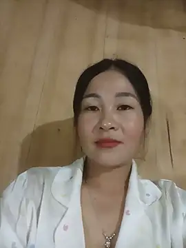 Snapshot of Dunk-namic chatting on 06/29/26, 01:44 Dunk-namic online show from 06/29/26, 01:44