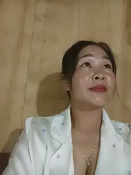 Snapshot of Dunk-namic chatting on 07/17/26, 09:27 Dunk-namic online show from 07/17/26, 09:27