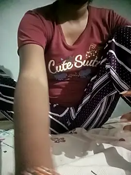 Snapshot of reet_sen03 chatting on 03/29/26, 04:01 reet sen03 online show from 03/29/26, 04:01