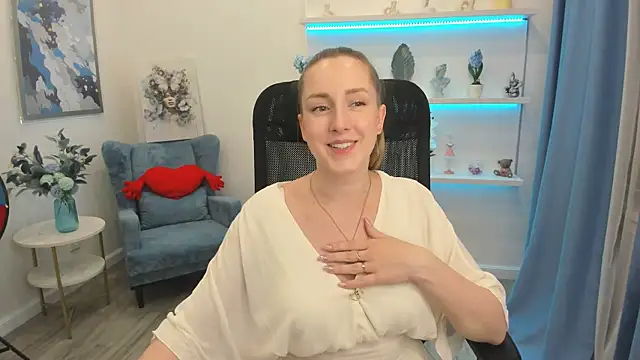 CaseyTerini online show from 06/09/26, 11:33