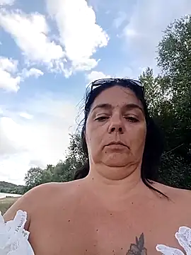 Snapshot of pulpeuse64 chatting on 07/01/26, 04:29 pulpeuse64 online show from 07/01/26, 04:29