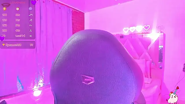 ZAYRA TAY online show from 02/03/26, 11:48