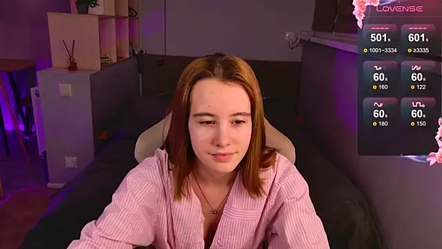 Snapshot of Caeliaa chatting on 02/14/26, 06:26 Caeliaa online show from 02/14/26, 06:26