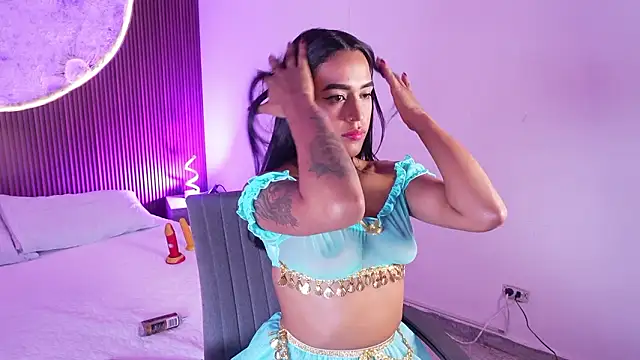 Snapshot of JazminRusso_ chatting on 02/03/26, 06:22 JazminRusso online show from 02/03/26, 06:22