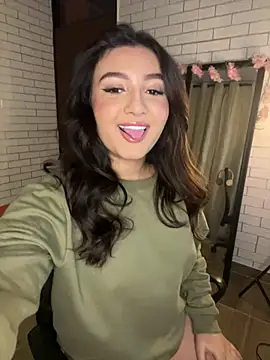 Snapshot of Catalu_x chatting on 02/24/26, 11:08 Catalu x online show from 02/24/26, 11:08