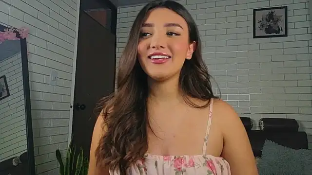 Snapshot of Catalu_x chatting on 04/01/26, 12:33 Catalu x online show from 04/01/26, 12:33