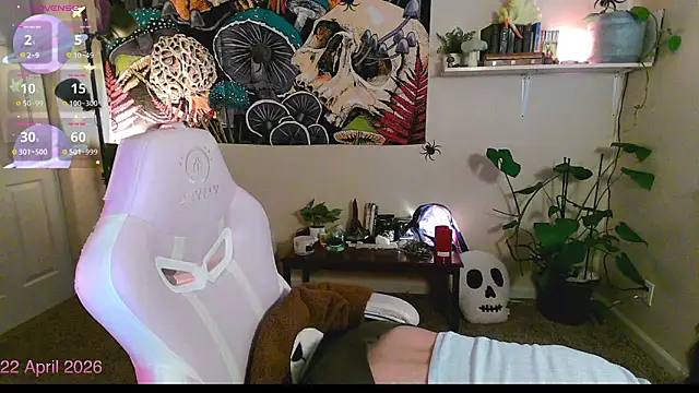 Snapshot of gunzinrose chatting on 04/22/26, 10:33 gunzinrose online show from 04/22/26, 10:33