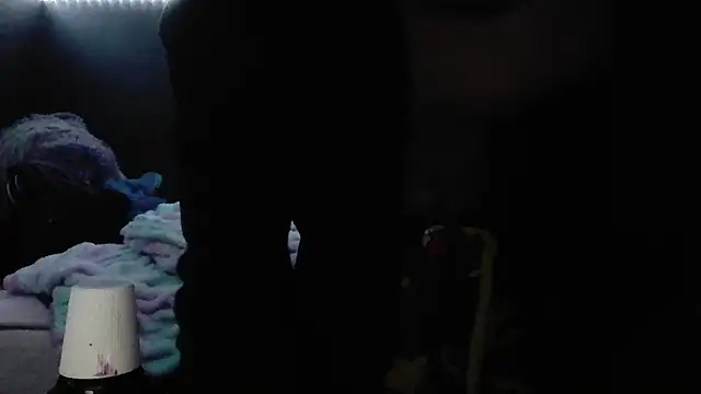 Snapshot of spooky425hd chatting on 06/08/26, 01:28 spooky425hd online show from 06/08/26, 01:28