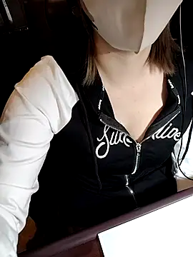 r i o  r i o online show from 05/23/26, 10:08
