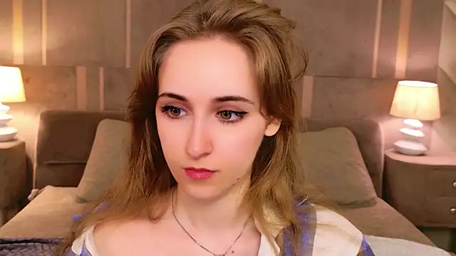 Snapshot of Tara_Keats chatting on 06/14/26, 03:36 Tara Keats online show from 06/14/26, 03:36