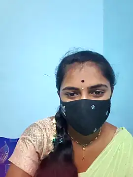 Tamil Hot Shana online show from 04/24/26, 11:45