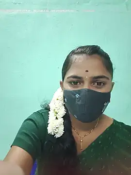 Tamil Hot Shana online show from 05/15/26, 04:52