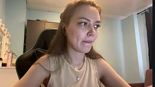 AndreeMerryman online show from 04/15/26, 03:13