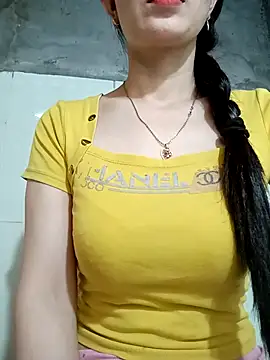 Snapshot of Vyvvyy69 chatting on 07/27/26, 06:31 Vyvvyy69 online show from 07/27/26, 06:31