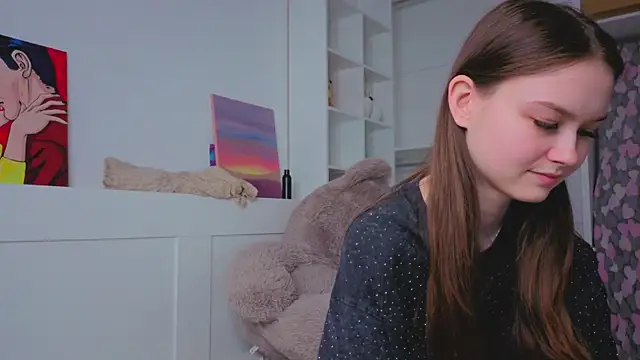 pink banny online show from 04/30/26, 10:36