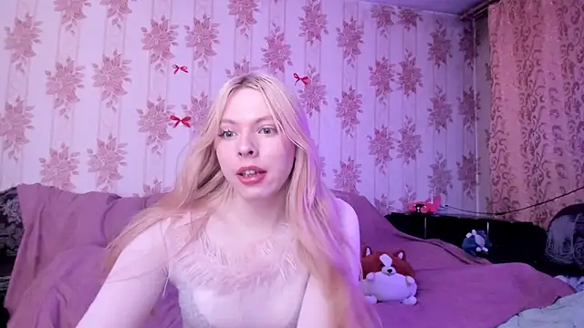 Snapshot of Cutie_Bambi chatting on 02/22/26, 11:20 Cutie Bambi online show from 02/22/26, 11:20