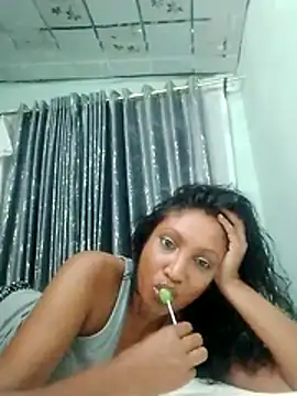 Snapshot of sexykajol2001 chatting on 02/26/26, 12:53 sexykajol2001 online show from 02/26/26, 12:53