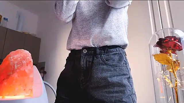 EmilyHein online show from 03/11/26, 05:35