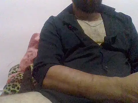 newtube0 online show from 04/15/26, 04:58