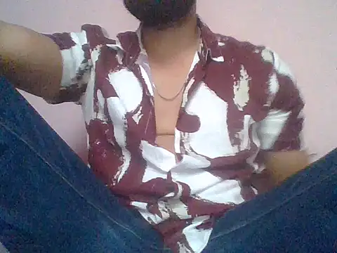 newtube0 online show from 04/17/26, 01:14