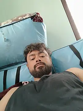 newtube0 online show from 06/10/26, 04:01
