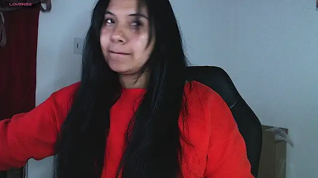 emily-rousee- online show from 05/26/26, 01:45