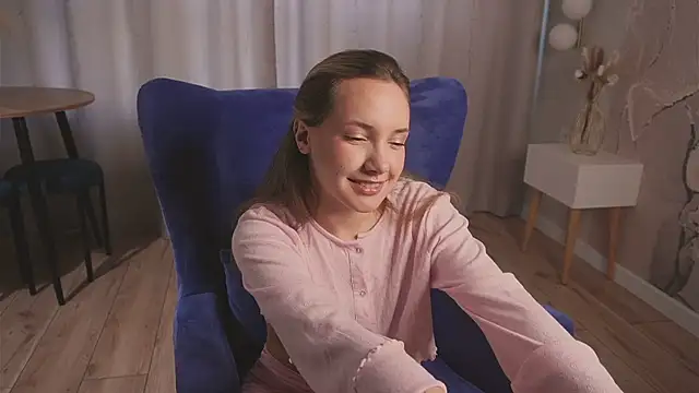 sialemy online show from 06/17/26, 04:48