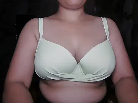 Snapshot of Bold_Beauty_07 chatting on 06/27/26, 09:36 Bold Beauty 07 online show from 06/27/26, 09:36