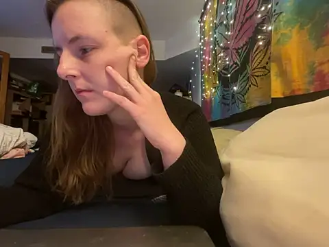 Snapshot of PeachBootyBeauty chatting on 03/07/26, 06:43 PeachBootyBeauty online show from 03/07/26, 06:43