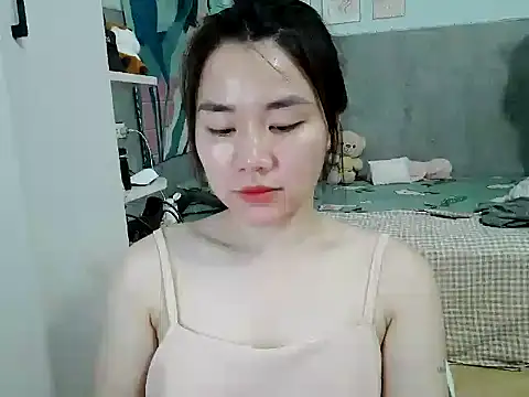 Snapshot of Amy8386 chatting on 04/20/26, 03:26 Amy8386 online show from 04/20/26, 03:26