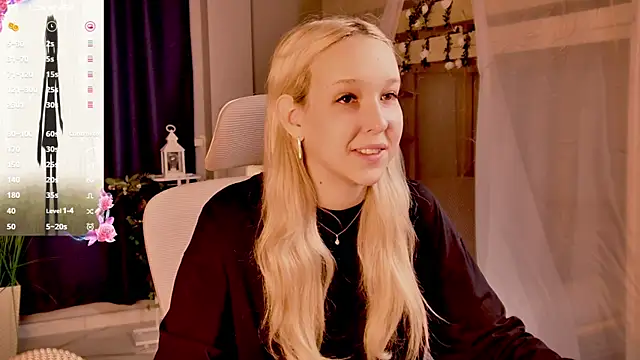 MaoqiBeverly online show from 06/19/26, 10:08