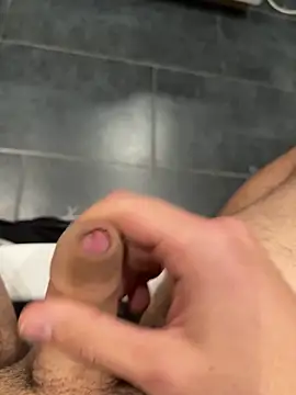 Snapshot of pipo123ita chatting on 02/13/26, 07:32 pipo123ita online show from 02/13/26, 07:32