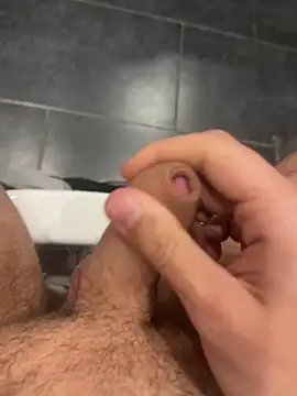 Snapshot of pipo123ita chatting on 02/18/26, 03:52 pipo123ita online show from 02/18/26, 03:52