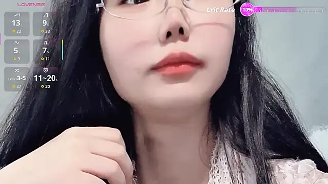 Snapshot of GTnTo_O chatting on 05/16/26, 01:21 GTnTo O online show from 05/16/26, 01:21