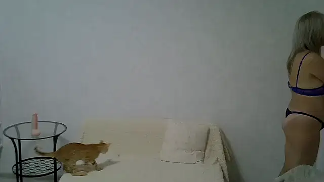 Snapshot of Opaldream chatting on 06/15/26, 06:43 Opaldream online show from 06/15/26, 06:43