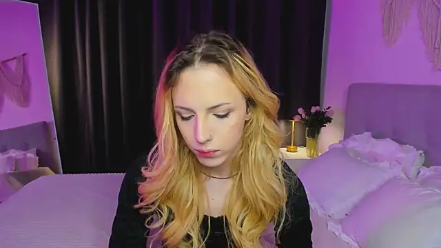 Tiffany  King online show from 05/07/26, 05:46