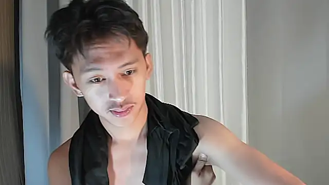  andrie69  online show from 05/30/26, 01:52