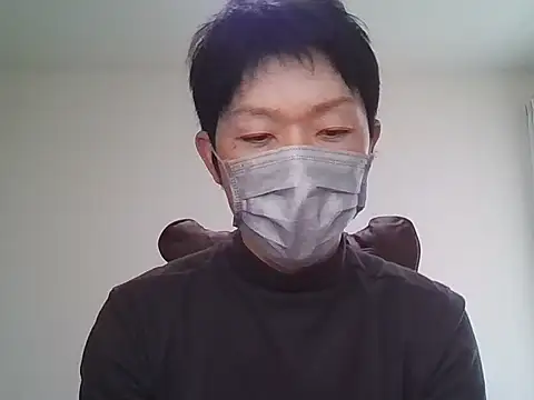 Snapshot of K0U-123 chatting on 03/26/26, 04:07 K0U-123 online show from 03/26/26, 04:07
