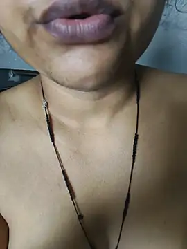 Snapshot of Sexy_khushi19 chatting on 07/29/26, 10:13 Sexy khushi19 online show from 07/29/26, 10:13