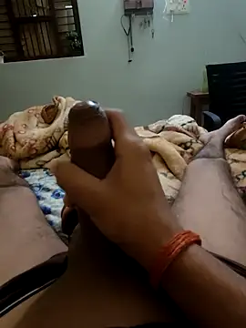 Snapshot of sexkingshiv chatting on 04/03/26, 10:57 sexkingshiv online show from 04/03/26, 10:57