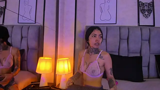 Ashley Blum  online show from 05/06/26, 11:48