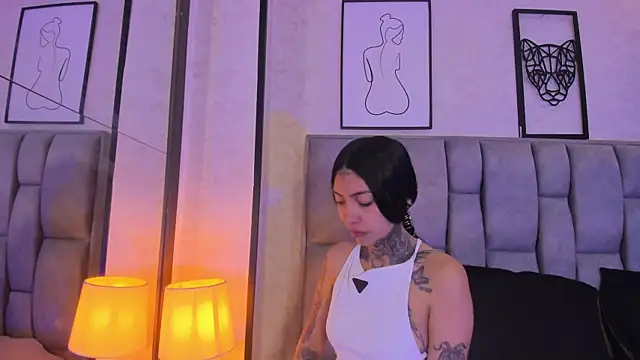Ashley Blum  online show from 05/10/26, 11:26
