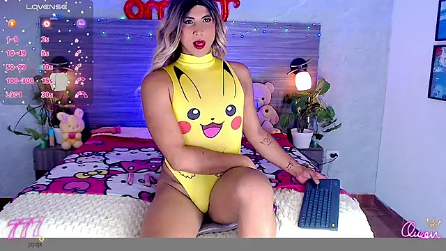 Snapshot of Sophia_Valentina chatting on 05/16/26, 04:20 Sophia Valentina online show from 05/16/26, 04:20