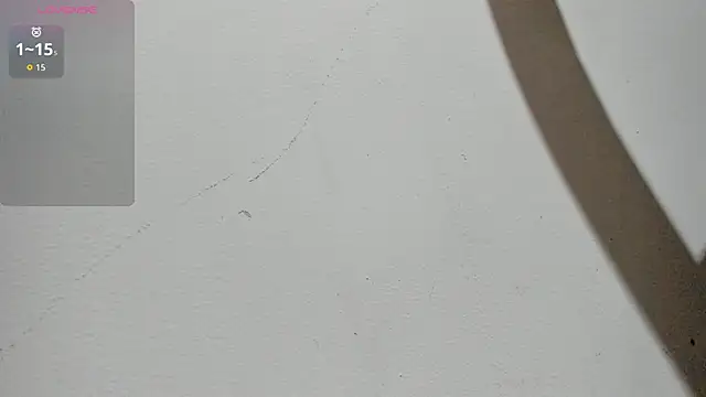 Snapshot of Lucia_velez chatting on 02/16/26, 01:57 Lucia velez online show from 02/16/26, 01:57