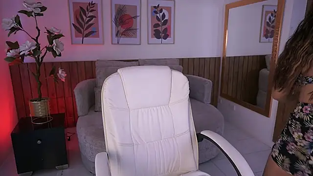 IvyGrabes online show from 04/25/26, 07:11