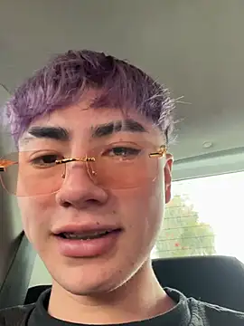 Snapshot of AlexanderCollman2 chatting on 02/05/26, 06:45 AlexanderCollman2 online show from 02/05/26, 06:45