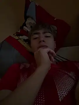 Snapshot of AlexanderCollman2 chatting on 03/27/26, 07:24 AlexanderCollman2 online show from 03/27/26, 07:24