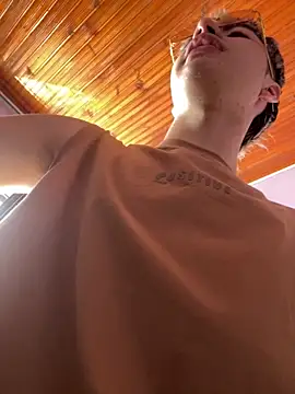 Snapshot of AlexanderCollman2 chatting on 03/30/26, 07:26 AlexanderCollman2 online show from 03/30/26, 07:26