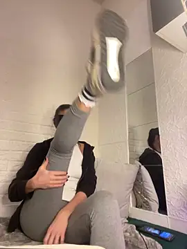 Snapshot of IRISKOSU chatting on 02/01/26, 03:21 IRISKOSU online show from 02/01/26, 03:21